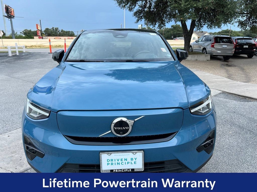 Certified 2023 Volvo C40 P8 Recharge Plus AWD/4WD image 2