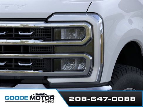 New 2025 Ford F350 Lariat w/ FX4 Off-Road Package image 18