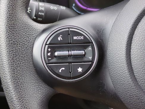 Certified 2024 Kia Soul LX w/ Option Group 015 image 22