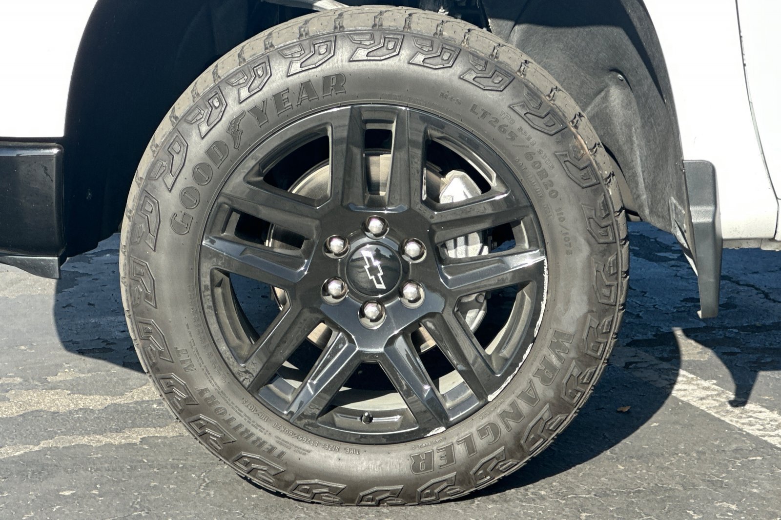Used 2024 Chevrolet Silverado 1500 LT Trail Boss w/ Convenience Package II AWD/4WD image 43