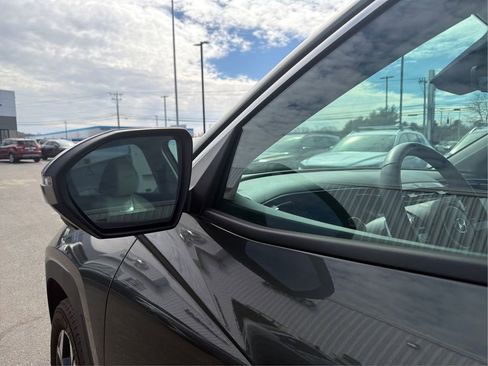 Used 2024 Hyundai Tucson Limited image 26