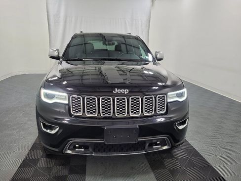Used 2017 Jeep Grand Cherokee Overland AWD/4WD image 14