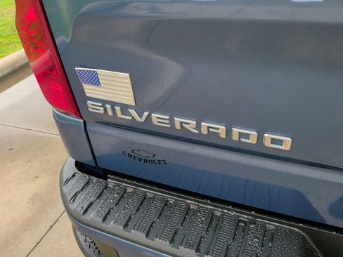 Used 2024 Chevrolet Silverado 1500 Custom image 37