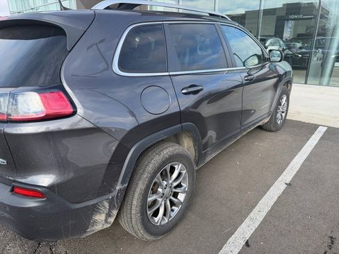 Used 2021 Jeep Cherokee Latitude Plus w/ Sun & Sound Group image 2