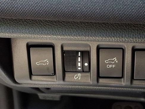 Certified 2025 Subaru Outback Premium AWD/4WD image 25