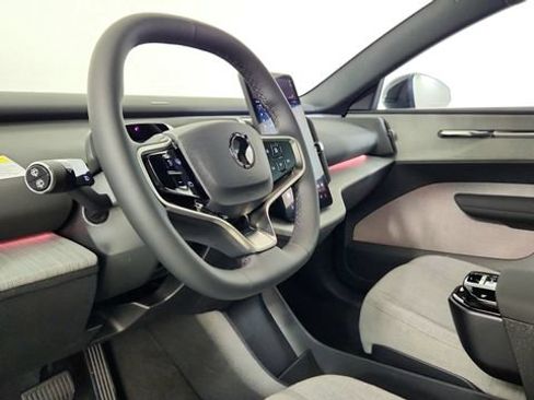 New 2026 Volvo EX30 Ultra w/ Climate Package AWD/4WD image 10