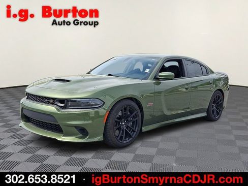 Used 2022 Dodge Charger Scat Pack w/ Dynamics Package RWD image 3