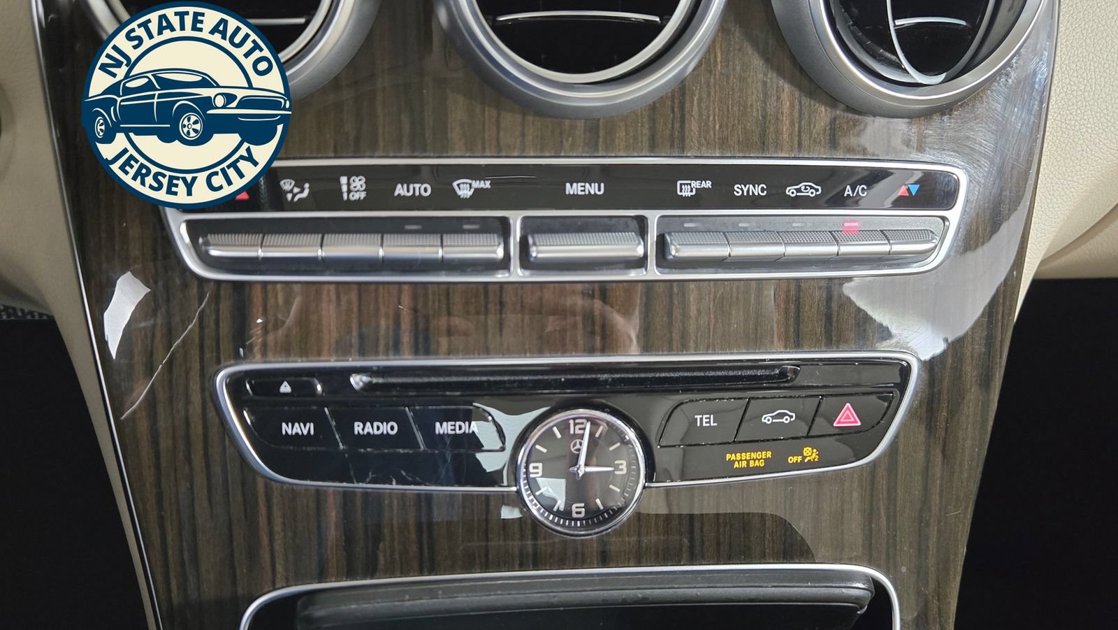 Used 2017 Mercedes-Benz C 300 4MATIC Sedan w/ Premium 1 Package image 14
