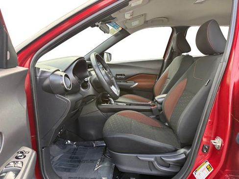 Used 2021 Nissan Kicks SR image 10