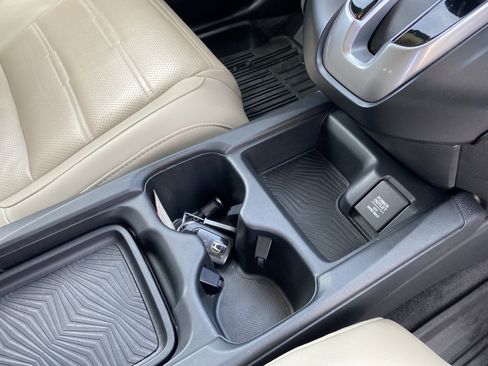 Used 2018 Honda CR-V EX-L image 16