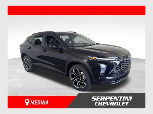 New 2026 Chevrolet Trax RS FWD image 1