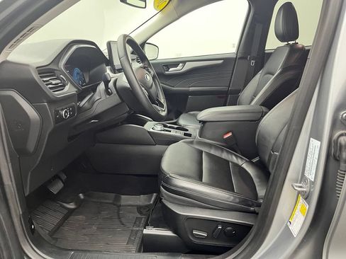 Used 2023 Ford Escape Platinum AWD/4WD image 19