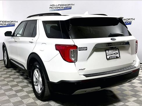Used 2020 Ford Explorer XLT w/ Equipment Group 202A RWD image 8