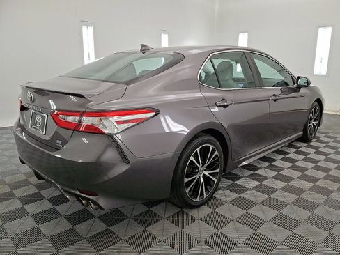 Used 2020 Toyota Camry SE w/ Cold Weather Package AWD/4WD image 25