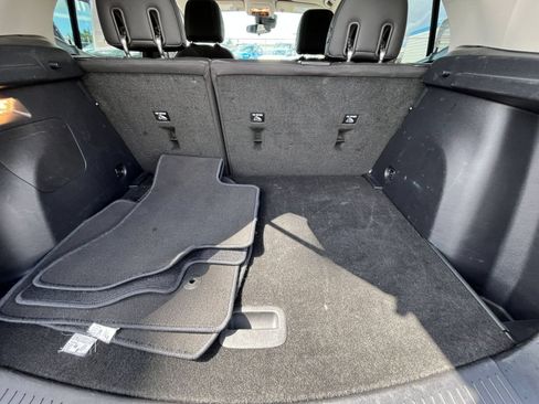 Used 2025 Buick Encore GX Preferred FWD image 32