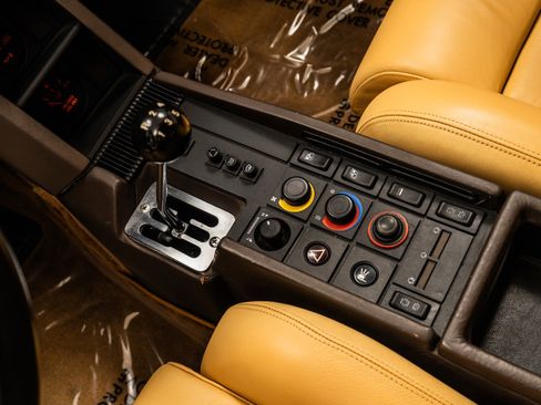 Used 1988 Ferrari Testarossa image 27