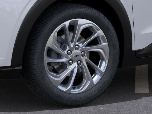 New 2027 Chevrolet Bolt LT w/ Comfort Package FWD image 9