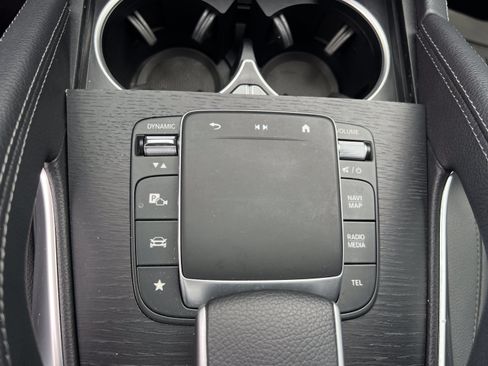 Used 2024 Mercedes-Benz GLE 450 4MATIC image 19