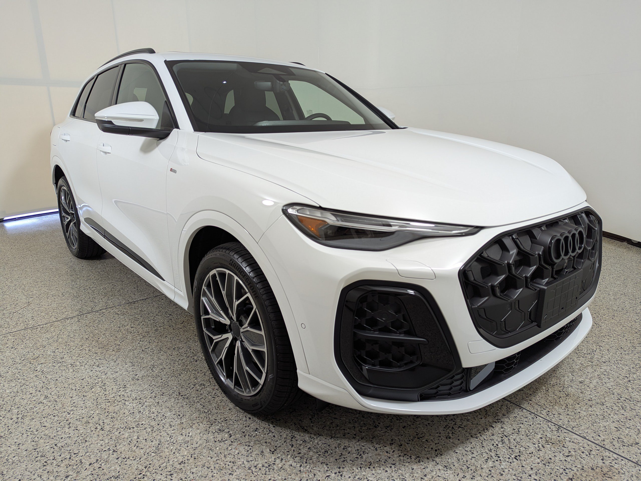 New 2026 Audi Q5 Prestige AWD/4WD image 1
