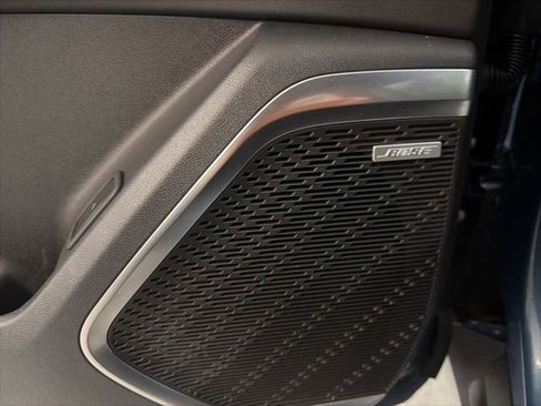 Used 2025 Buick Enclave Preferred image 17