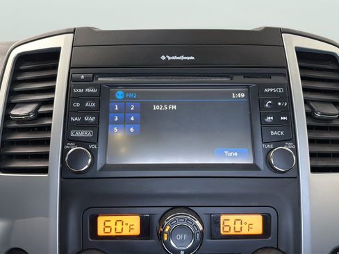 Used 2015 Nissan Frontier PRO-4X w/ Pro-4x Luxury Package AWD/4WD image 25