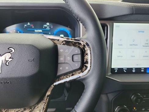 New 2025 Ford Bronco Outer Banks image 24