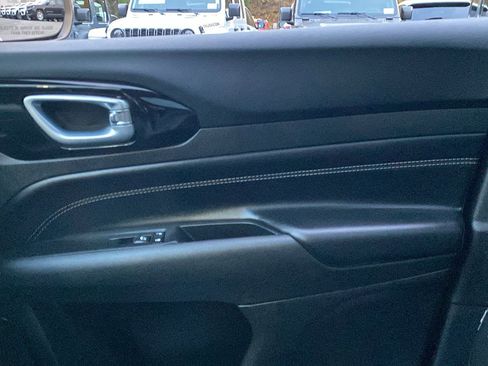 Certified 2022 Jeep Compass High Altitude image 17