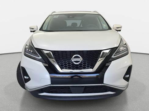 Used 2022 Nissan Murano Platinum w/ Cargo Package image 2