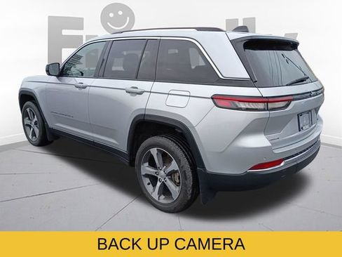 Used 2023 Jeep Grand Cherokee Limited w/ MOPAR Finishing Package AWD/4WD image 8