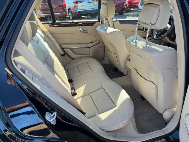Used 2016 Mercedes-Benz E 350 4MATIC Wagon image 19