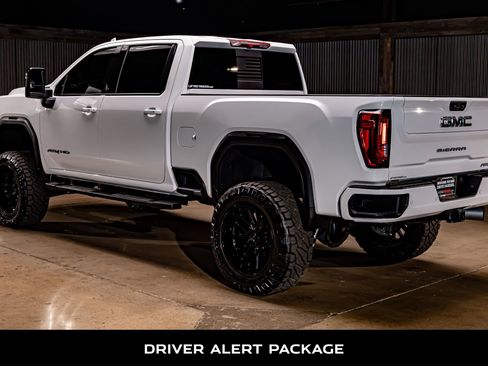 Used 2023 GMC Sierra 3500 AT4 w/ AT4 Preferred Package image 7