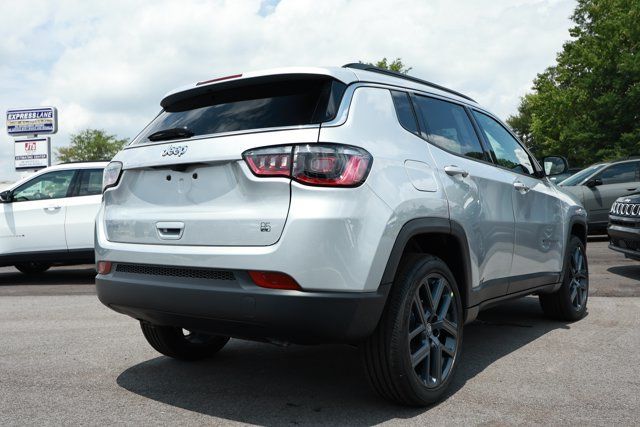 New 2026 Jeep Compass Latitude AWD/4WD image 6