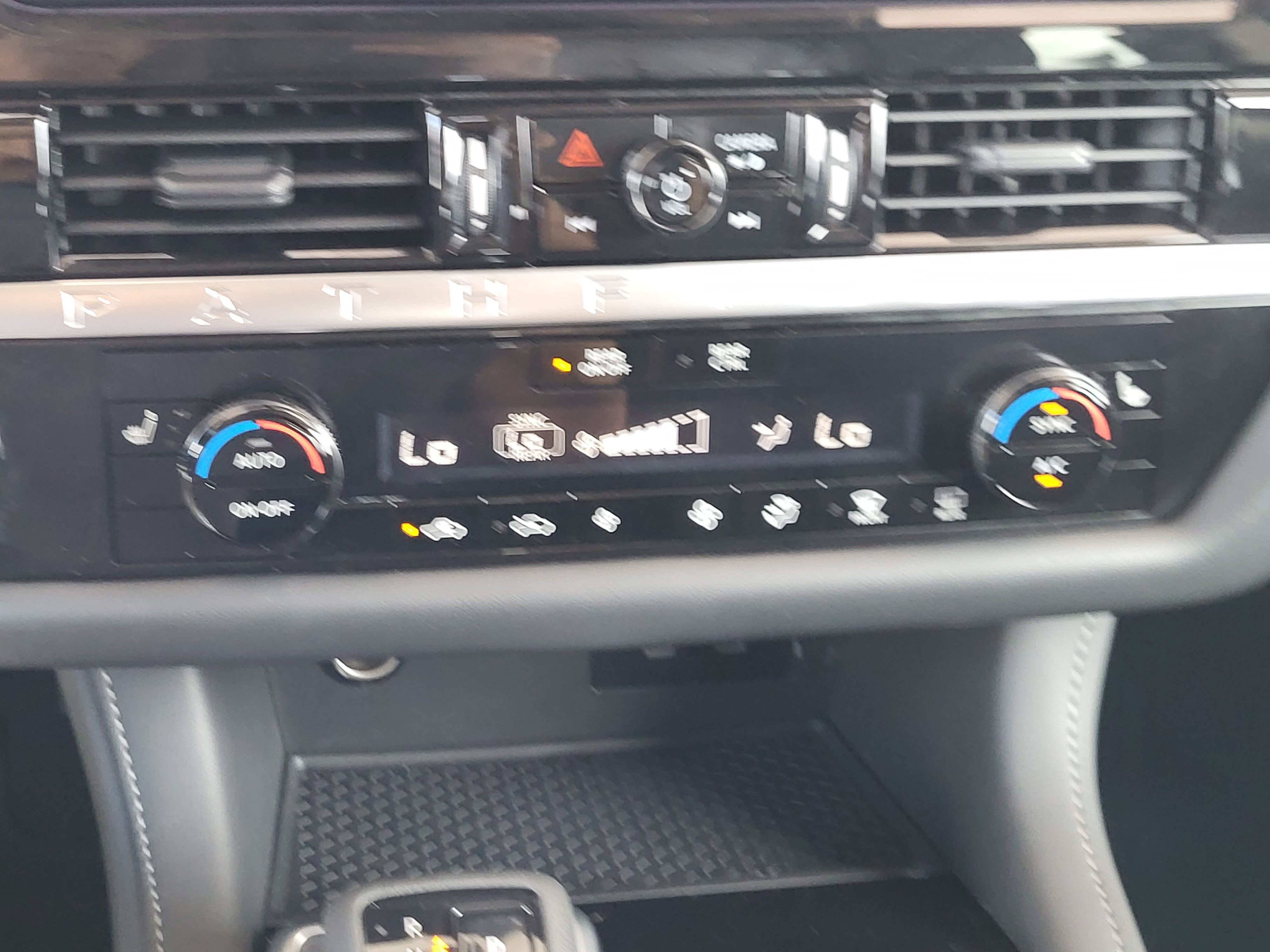 New 2026 Nissan Pathfinder SV AWD/4WD image 18
