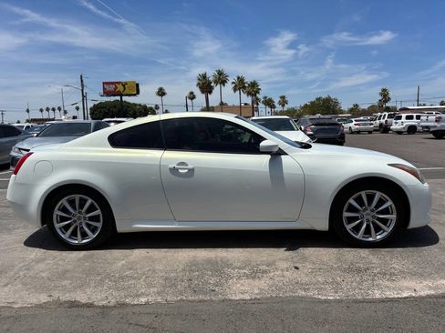 Used 2012 INFINITI G37 Journey w/ Premium Pkg RWD image 10