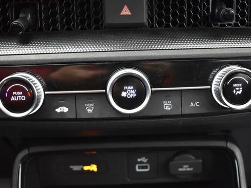 Used 2025 Honda CR-V LX image 31