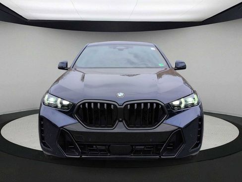 New 2026 BMW X6 xDrive40i w/ Climate Comfort Package image 3