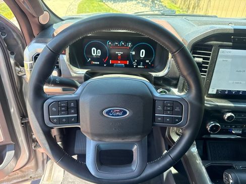 Used 2023 Ford F150 Lariat w/ Equipment Group 502A High AWD/4WD image 13