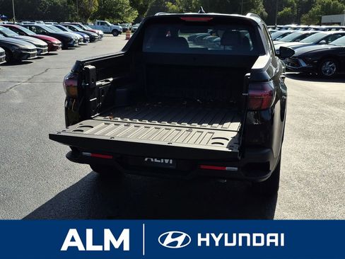 New 2025 Hyundai Santa Cruz SEL image 8