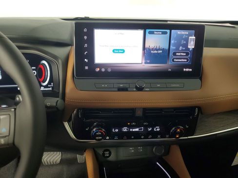 New 2026 Nissan Rogue Platinum w/ Platinum Premium Package AWD/4WD image 16