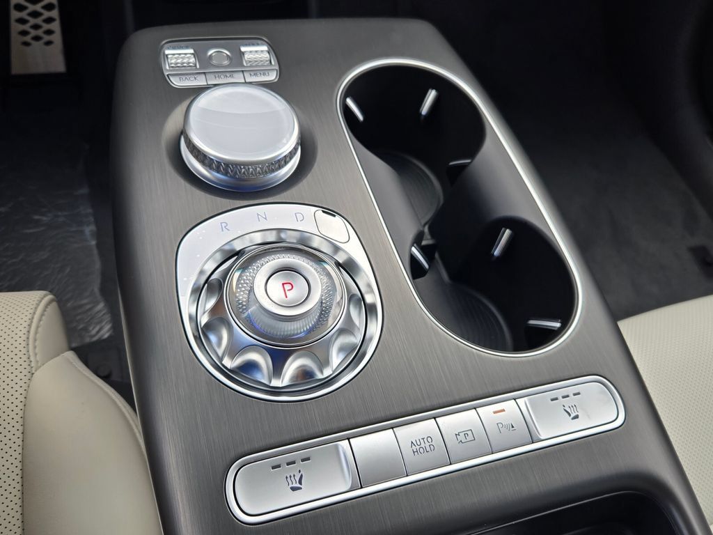 New 2027 Genesis GV60 RWD image 9