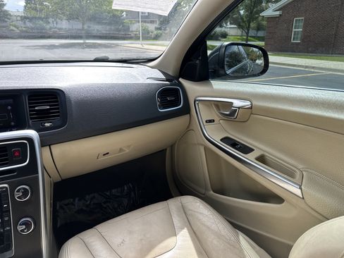 Used 2012 Volvo S60 T6 AWD/4WD image 20