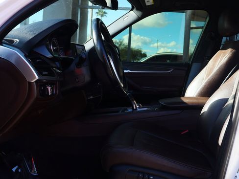 Used 2017 BMW X5 xDrive40e image 40