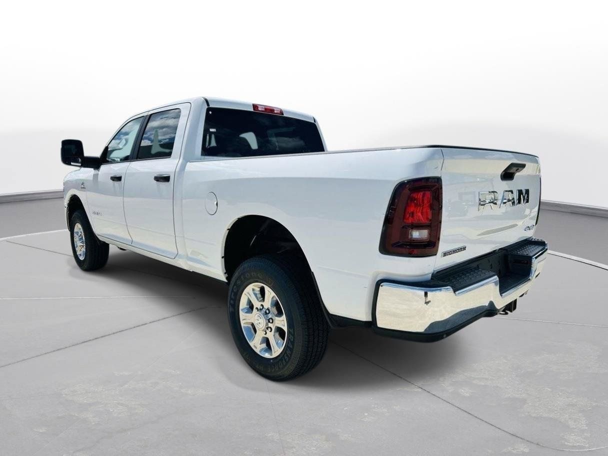 New 2025 RAM 2500 Big Horn AWD/4WD image 33
