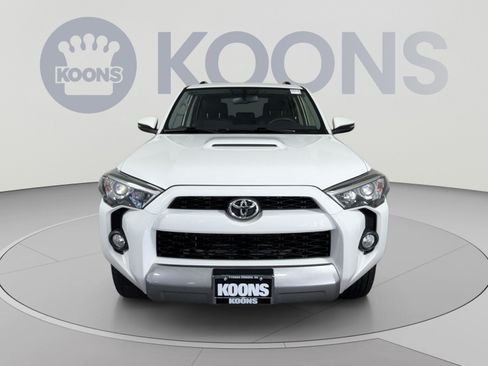 Used 2019 Toyota 4Runner TRD Off-Road Premium AWD/4WD image 11
