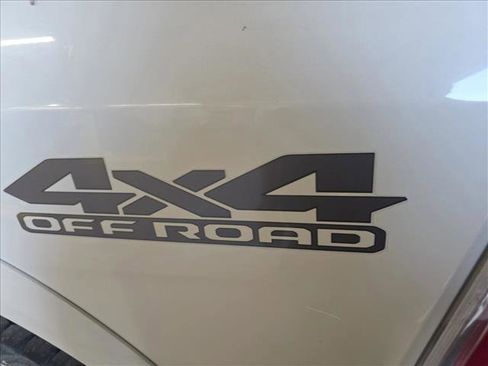 Used 2018 RAM 2500 Longhorn image 10