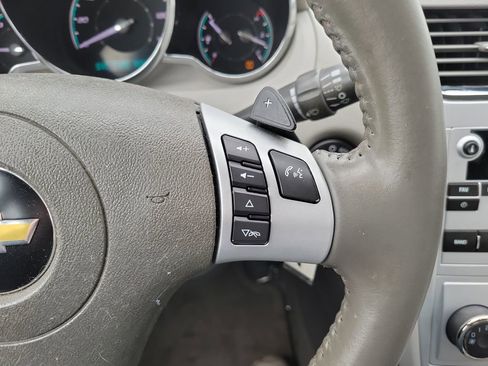 Used 2010 Chevrolet Malibu LT w/ HFV6 Engine Package FWD image 14