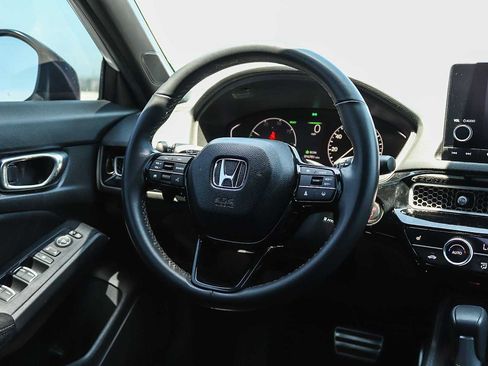 Used 2025 Honda Civic Sport image 14