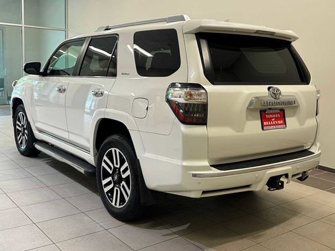 Used 2019 Toyota 4Runner Limited AWD/4WD image 4
