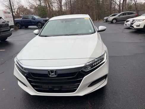 Used 2019 Honda Accord LX image 2