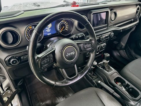 Used 2021 Jeep Wrangler Unlimited Sport AWD/4WD image 11